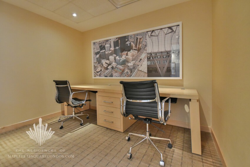 65 Bremner Blvd_Business Centre