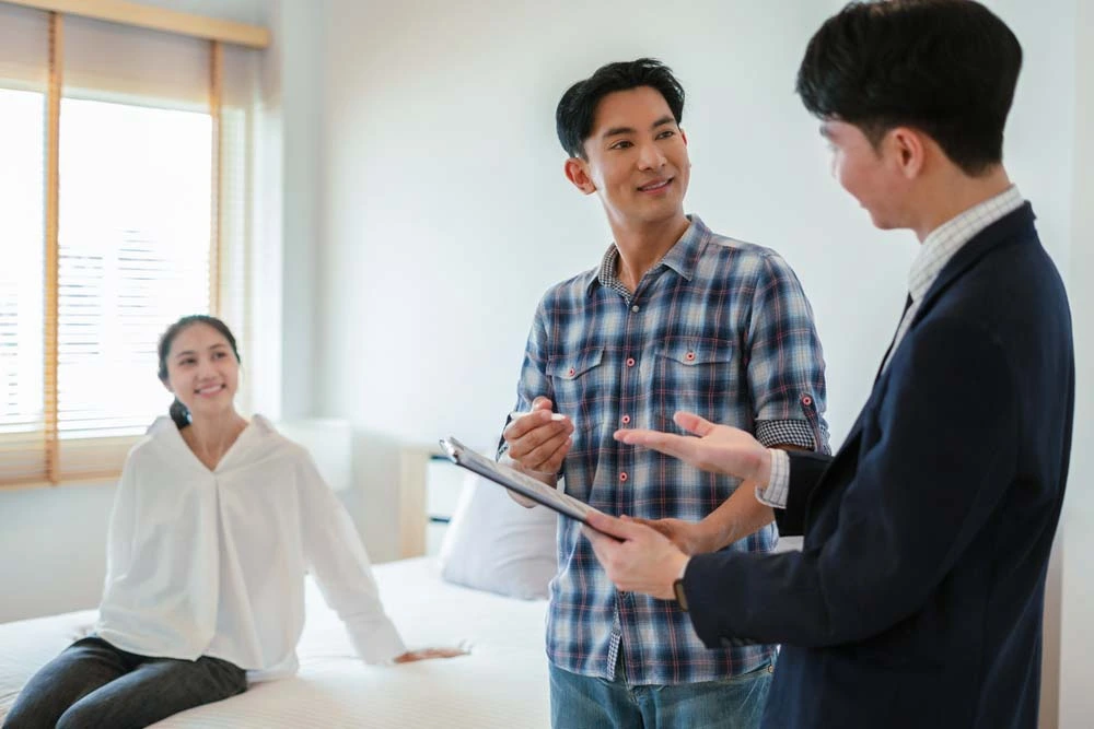 Airbnb rules Toronto: professional vacation rental property management in action