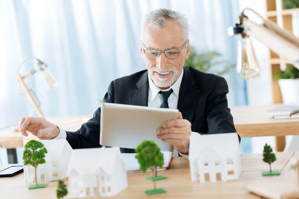 Real estate investor exploring 300 Front Street West Toronto Airbnb investment opportunities