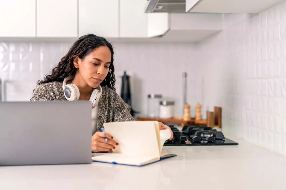 Professional Airbnb management services improve rental operations and guest coordination