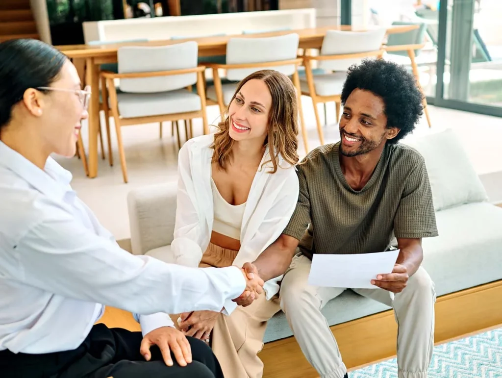 Start Airbnb management in Chicago with Guestable