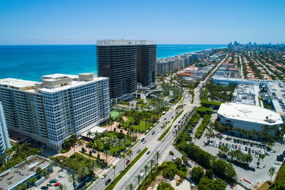 Modern luxury condos with ocean views in Bal Harbour